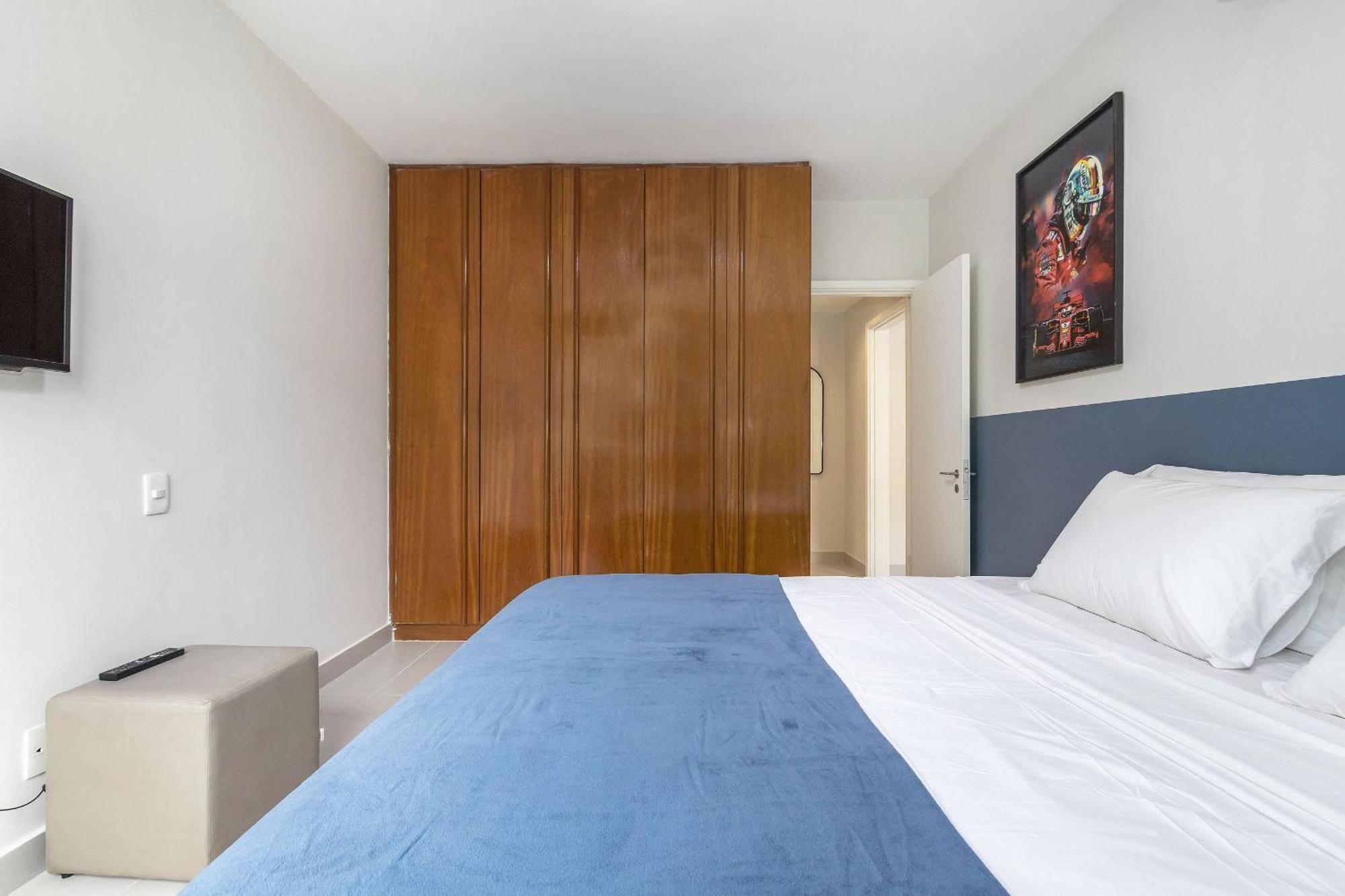 Flat Com Servicos E Vista Mar *